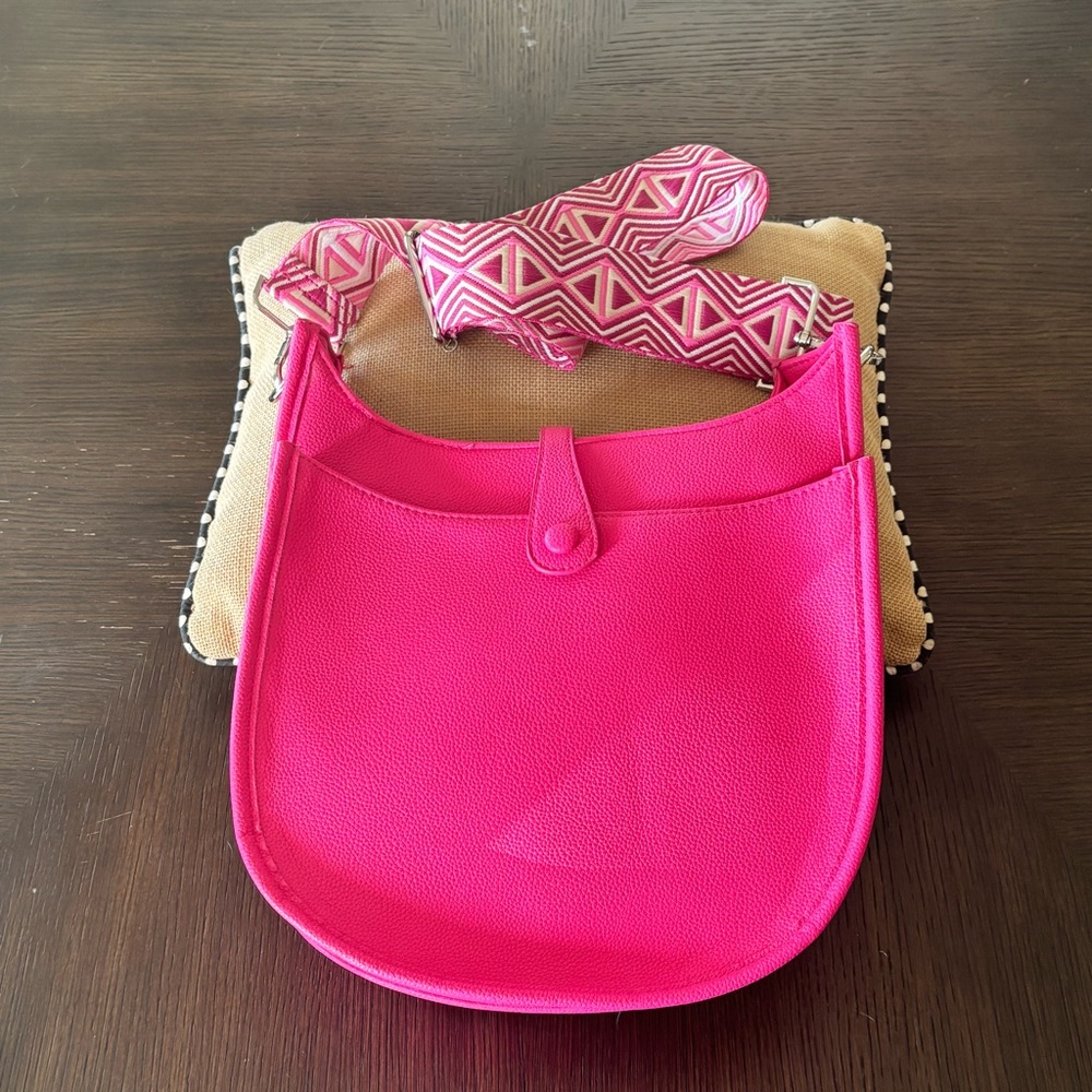 Ah-Dorned New York Hot Pink Vegan Leather Shoulder Bag NWOT Crossbody Strap